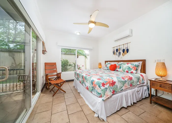 Surfside Tower - Ground Floor With Pool, Walk To