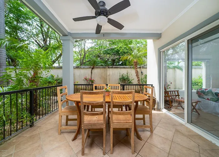 Сasa de vacaciones Surfside Tower - Ground Floor With Pool, Walk To