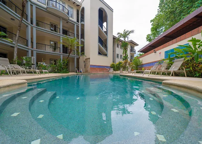 Surfside Tower - Ground Floor With Pool, Walk To * Potrero (Guanacaste)
